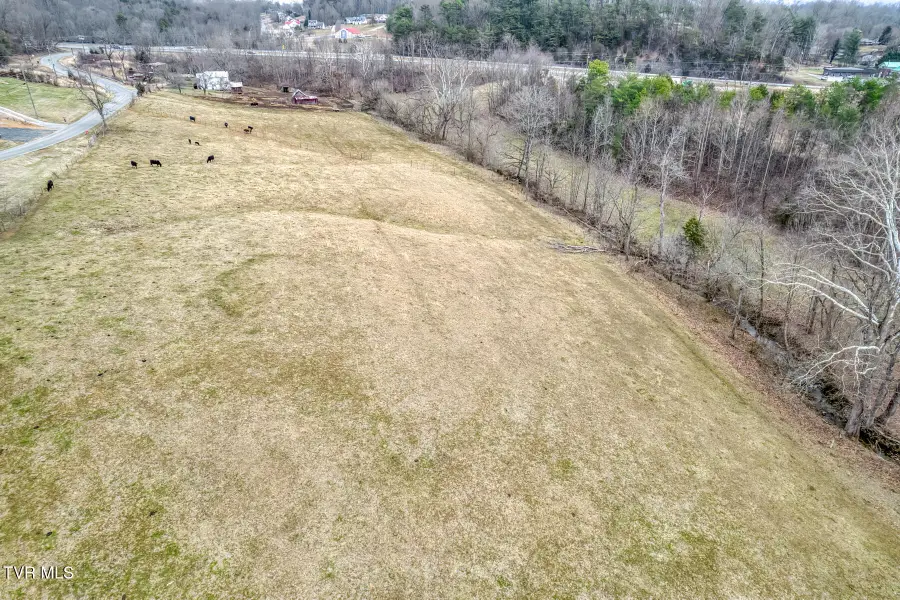 660 Egypt Road, Bluff City, TN 37618 - #2