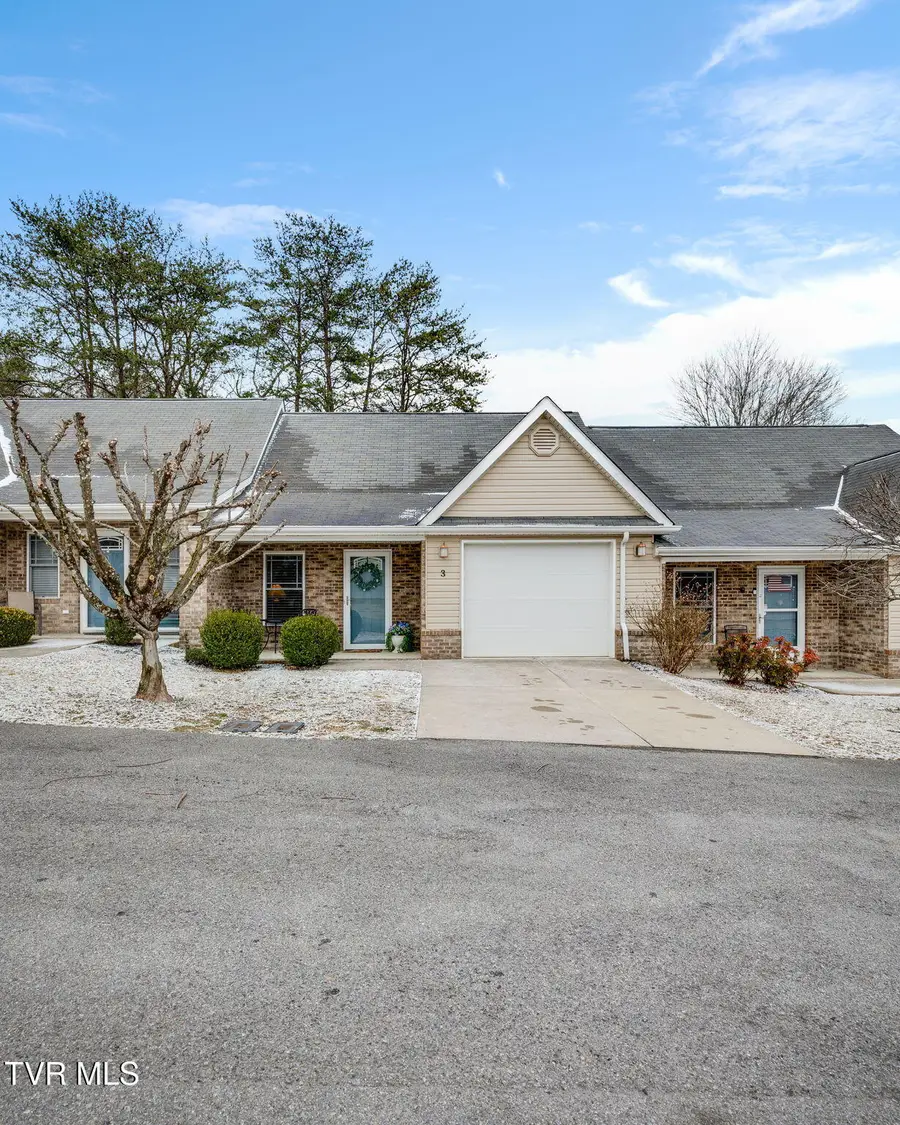 527 Redstone Drive #Unit 3, Bristol, TN 37620 - #2