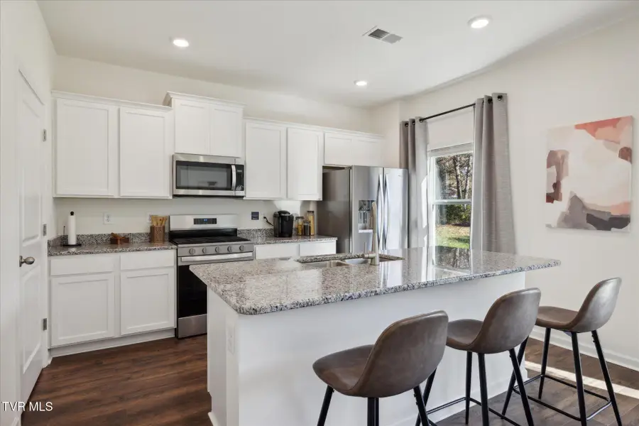 2107 Fox Meadows Circle, Bluff City, TN 37618 - #2