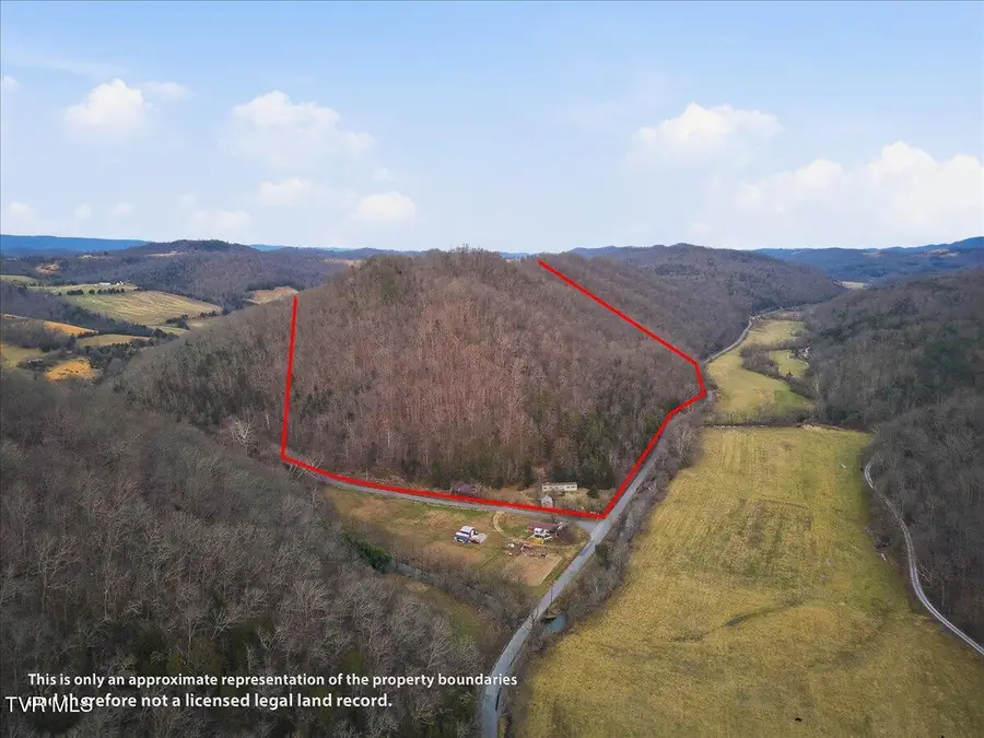 118 Providence Road, Thorn Hill, TN 37881 - #2