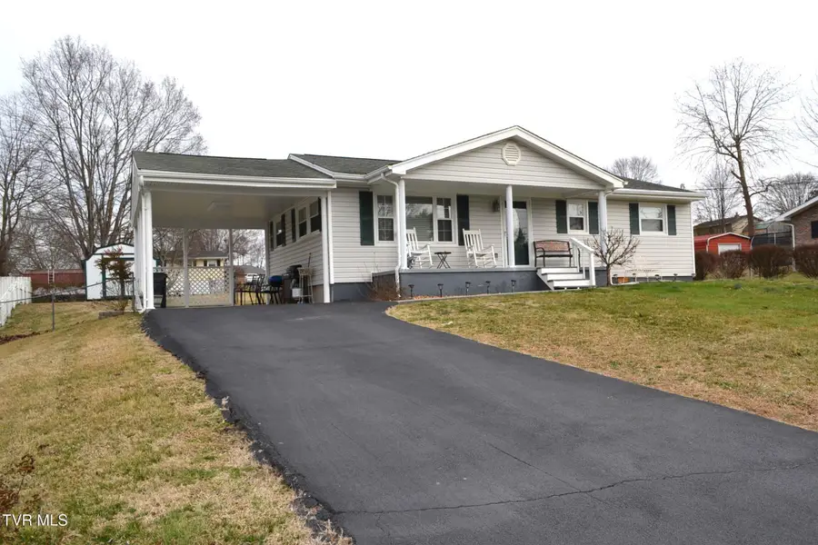 306 Summerwood Drive, Bristol, TN 37620 - #2