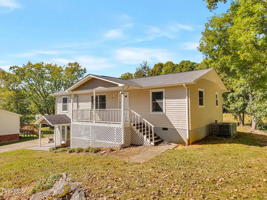 123 Hallborough Drive, Jonesborough, TN 37659 - #2