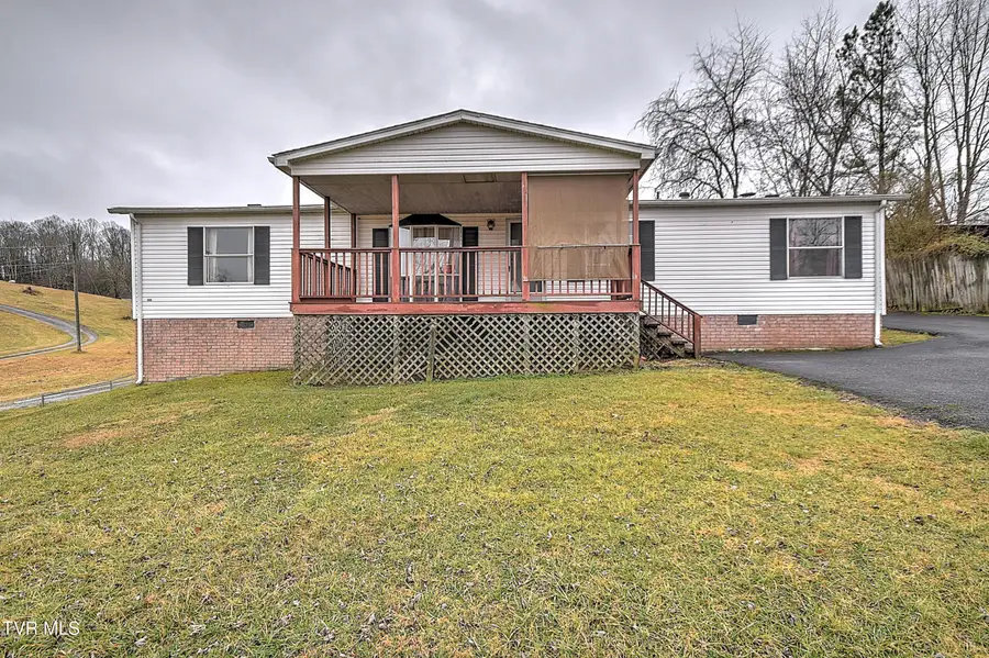 549 Pleasant Grove Road, Bluff City, TN 37618 - #2