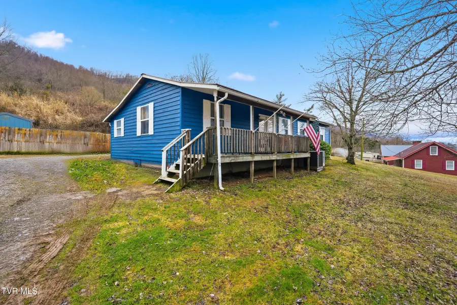 10955 Middle Wallens Creek Road, Jonesville, VA 24263 - #2