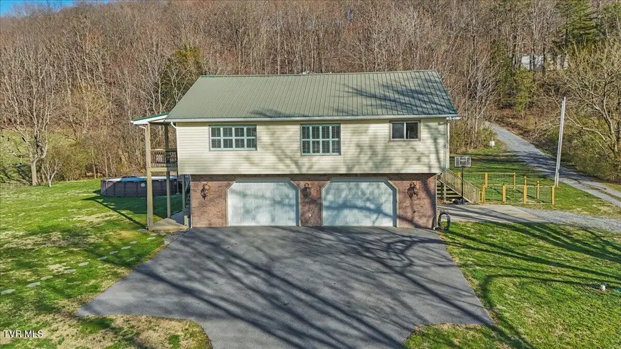 225 Mary Lamons Road, Afton, TN 37616 - #2