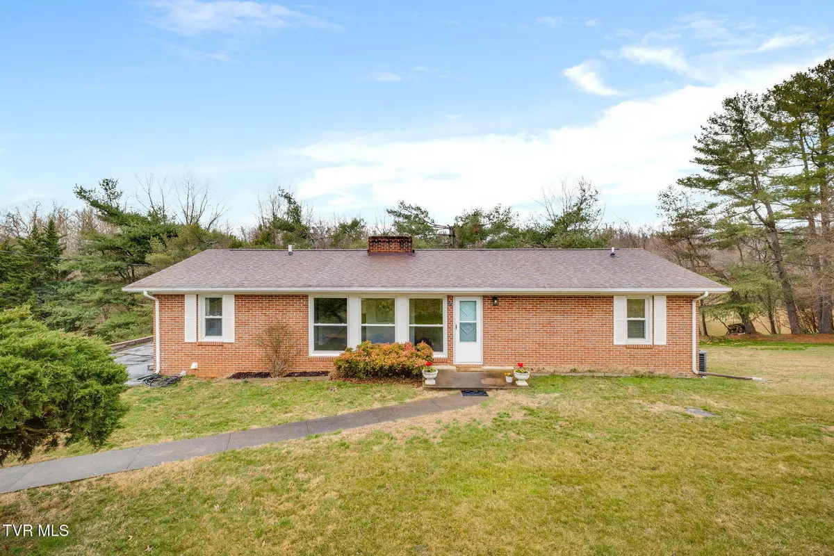 157 Hawk Street, Blountville, TN 37617 - #1