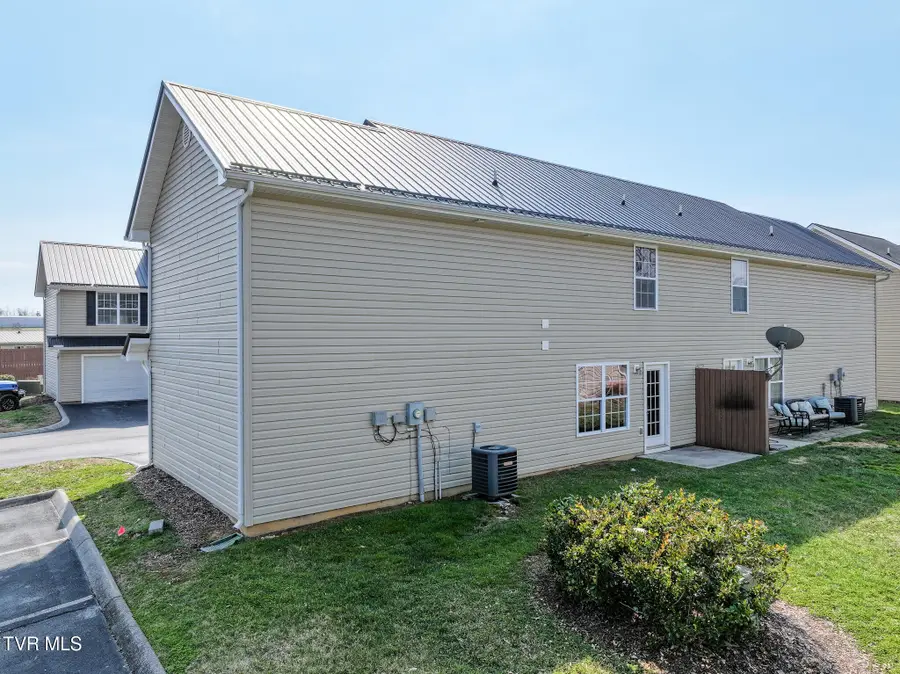 396 Jonesboro Road # 28-F1, Piney Flats, TN 37686 - #3