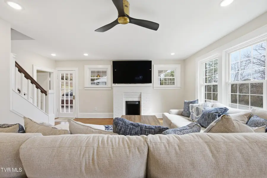 1224 7th Avenue, Bristol, TN 37620 - #3