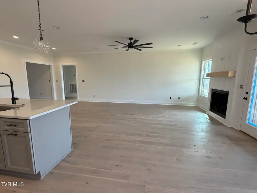 1196 Hawley Road, Blountville, TN 37617 - #3