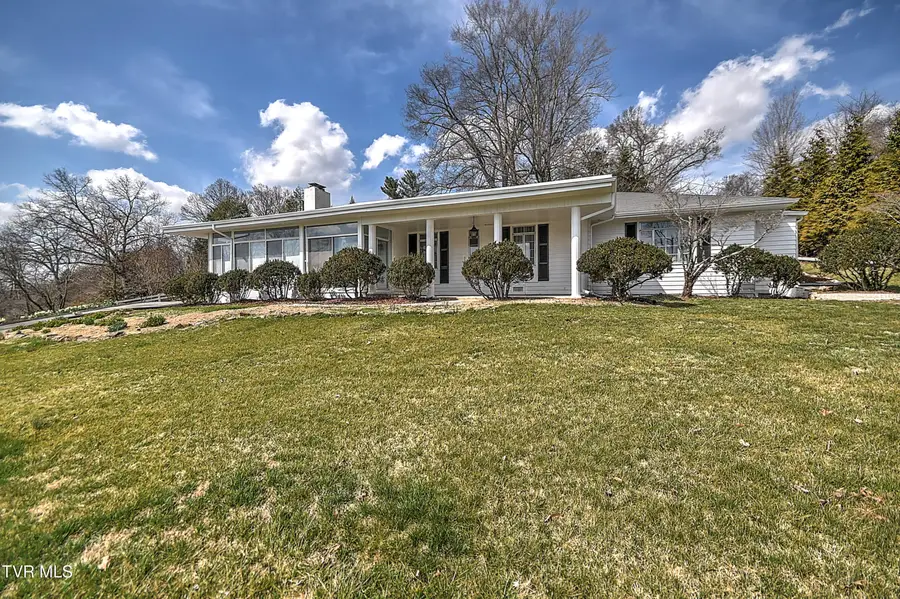 502 Valley Drive, Bristol, VA 24201 - #3