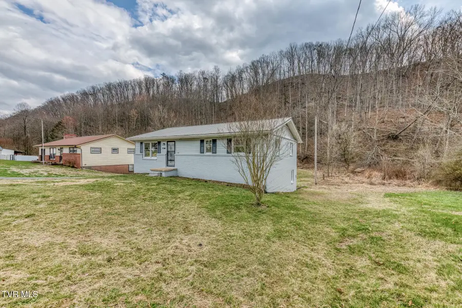 4877 Yuma Road, Gate City, VA 24251 - #2