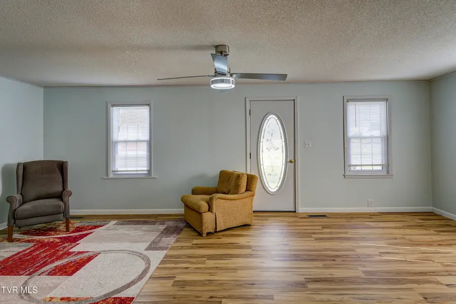 121 Smith Avenue, Erwin, TN 37650 - #3