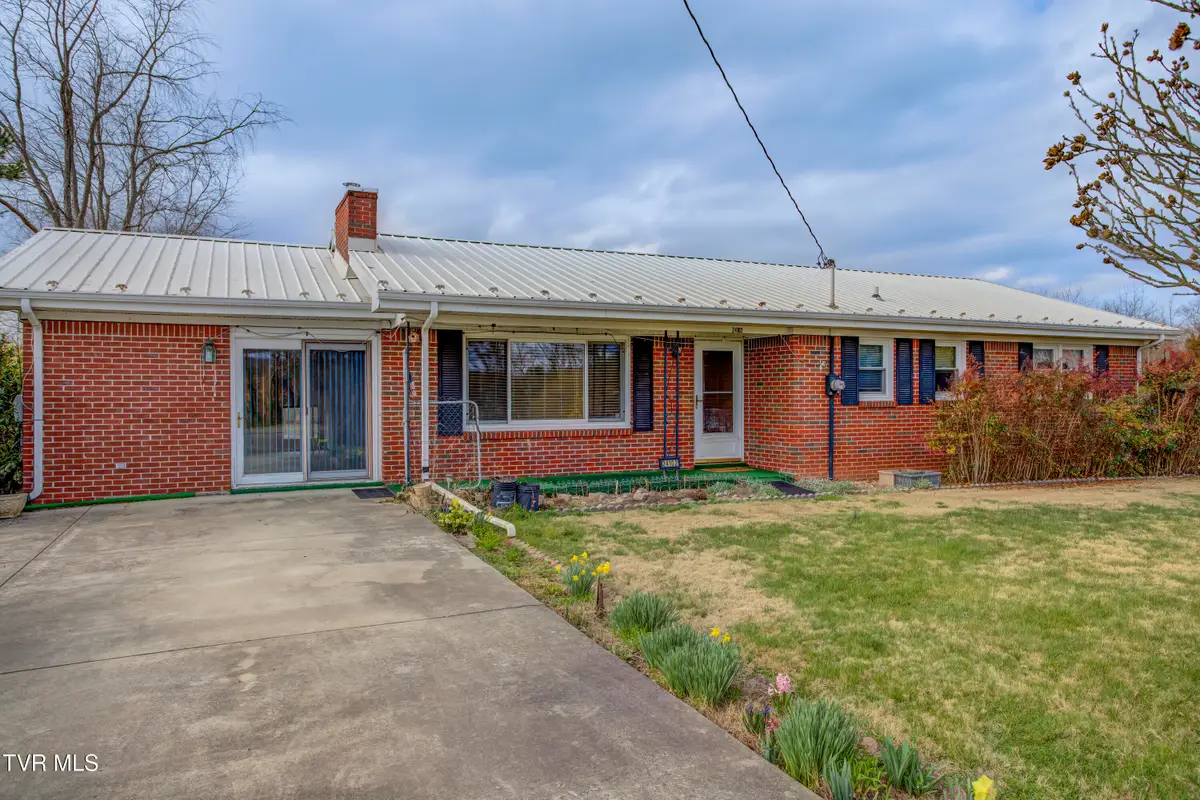 24102 Crimson Drive, Bristol, VA 24202 - #1