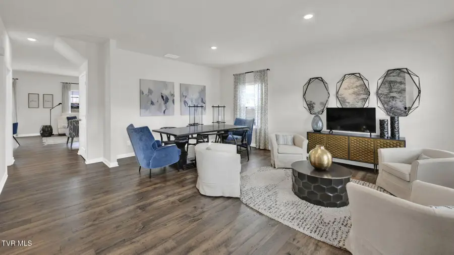 527 Fieldcrest Road, Blountville, TN 37617 - #2