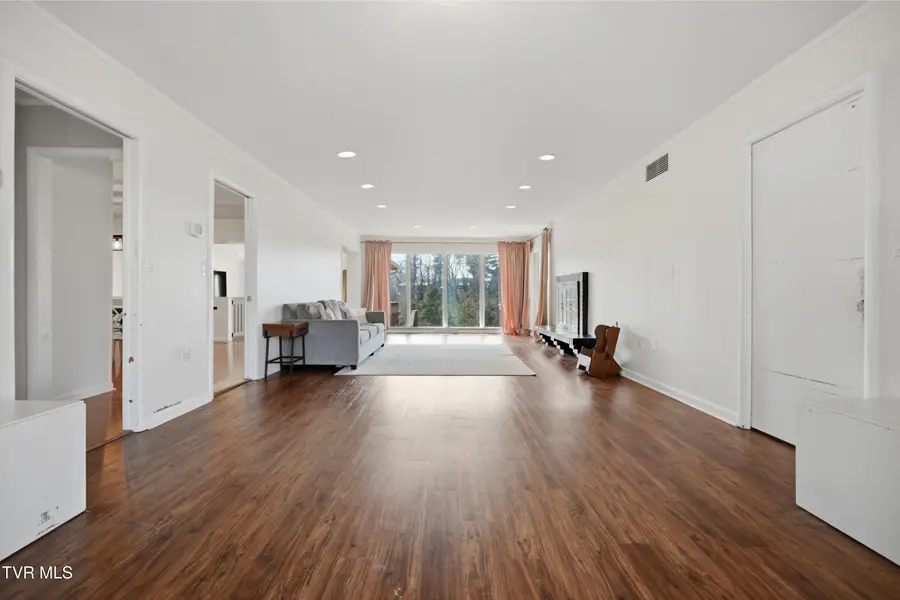 2125 Heatherly Road, Kingsport, TN 37660 - #2