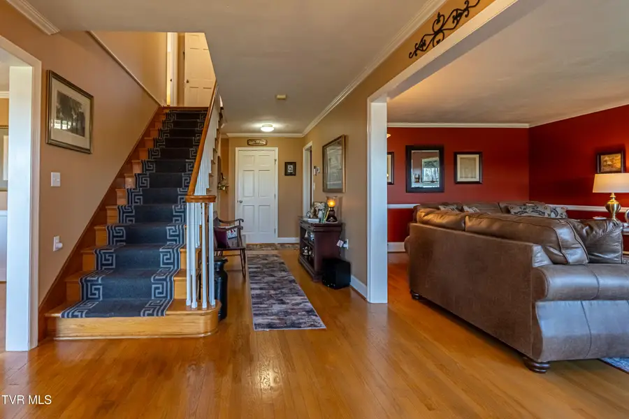 442 South Monte Vista Drive, Glade Spring, VA 24340 - #2