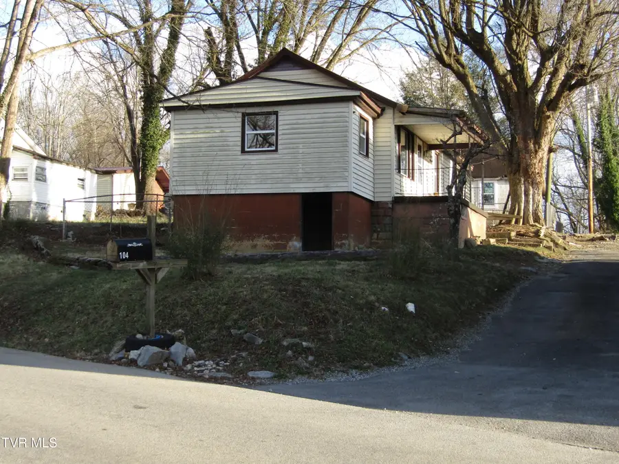 104 North Paperville Road, Bristol, TN 37620 - #2
