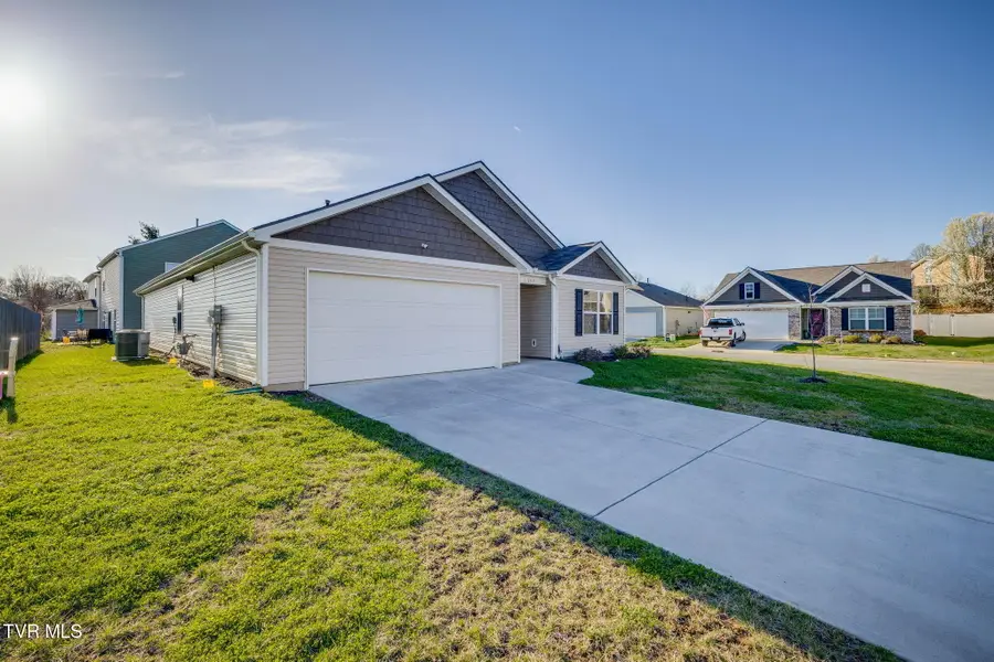 1332 Clark Point Road, Kingsport, TN 37660 - #2