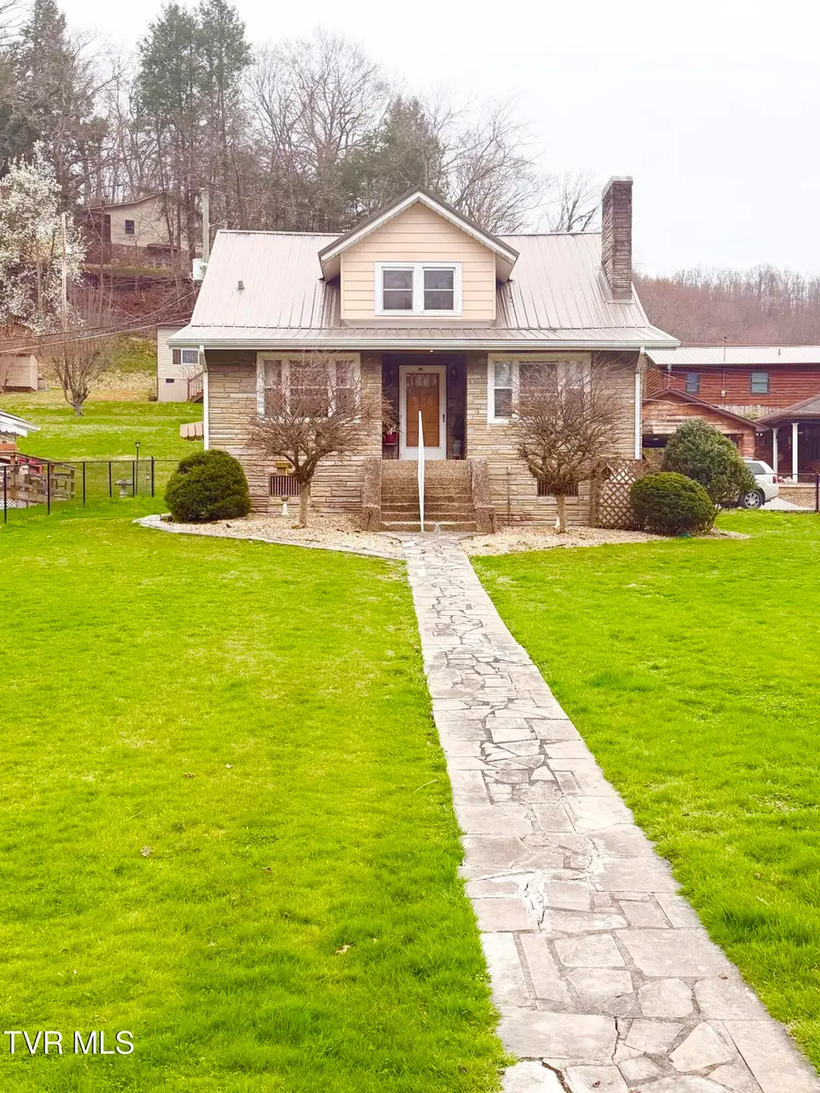 130 Chatham Drive, Clintwood, VA 24228 - #3