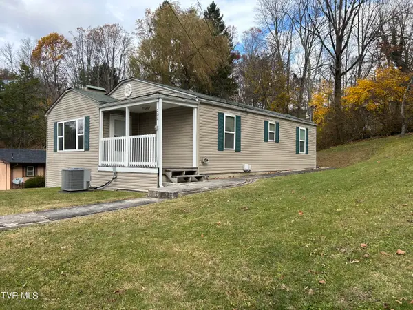 202 Northeast Railroad Avenue, Wise, VA 24293