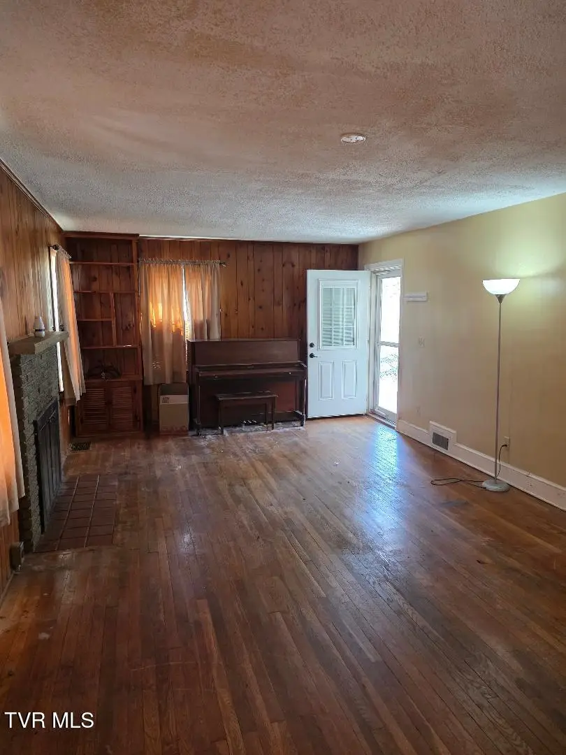 1358 Farragut Avenue, Kingsport, TN 37664 - #2