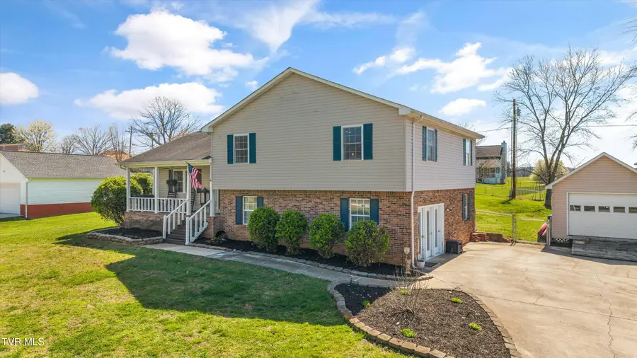 107 Steven Lane, Harriman, TN 37748 - #2