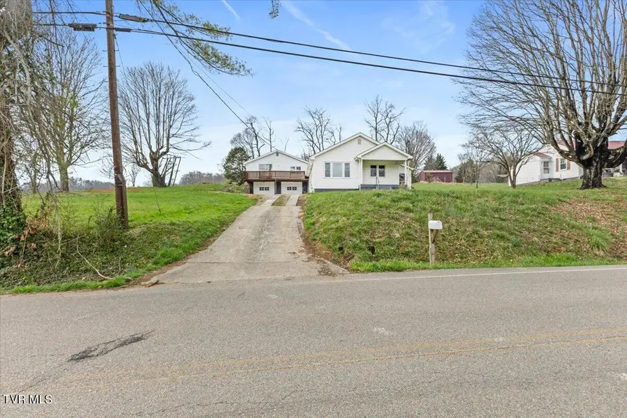 592 Emmett Road, Bristol, TN 37620 - #2
