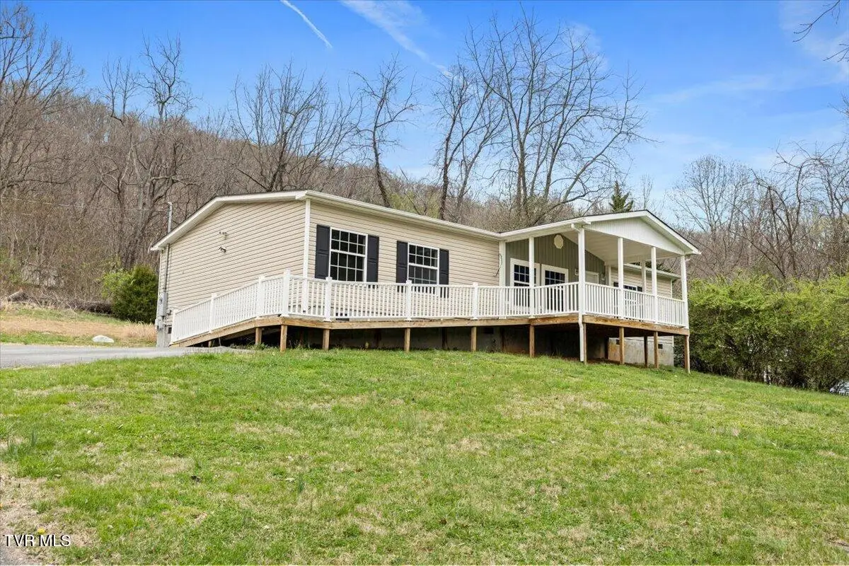 1103 Bluefield Avenue, Elizabethton, TN 37643 - #1