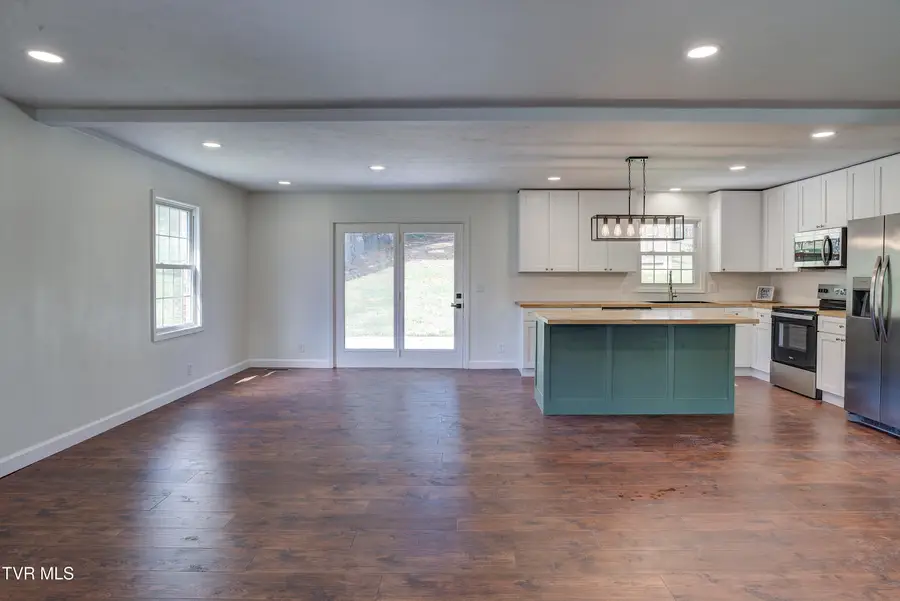 3017 Winesap Road, Kingsport, TN 37663 - #3