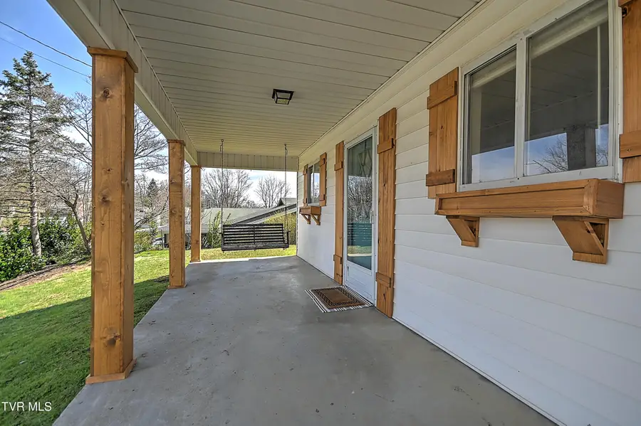 2228 High Street, Bristol, VA 24201 - #3