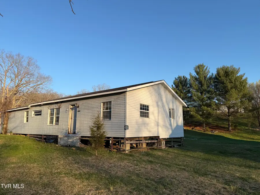 3234 Wil Rho Circle, Kingsport, TN 37660 - #3