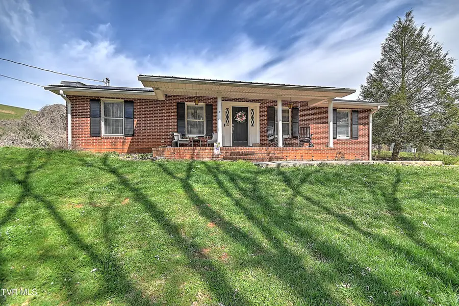 310 Minton Hollow Road, Elizabethton, TN 37643 - #2