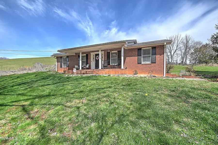 310 Minton Hollow Road, Elizabethton, TN 37643 - #3