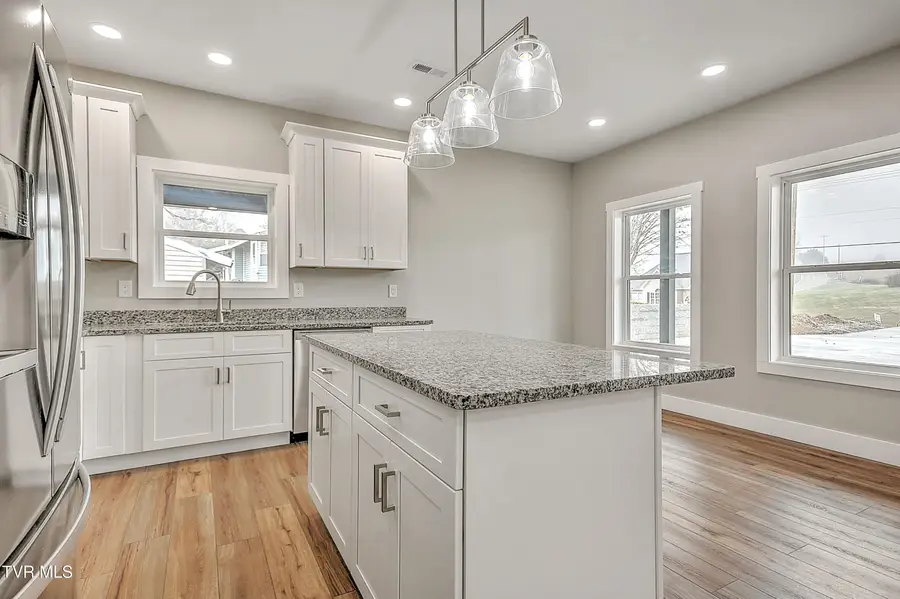 1805 Rock Springs Road, Kingsport, TN 37664 - #3