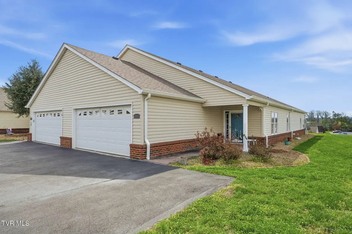 1742 Foxtail Lane, Kingsport, TN 37660 - #1