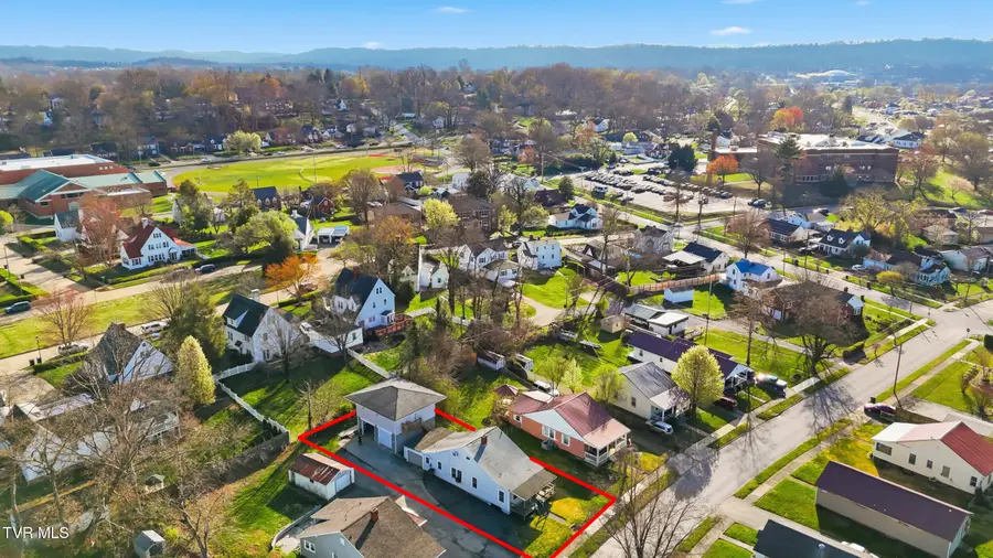 817 Forest Street, Kingsport, TN 37660 - #2