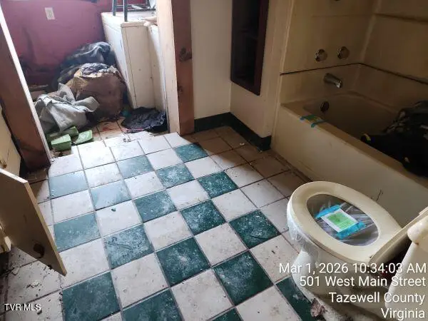 497 Main Street, Tazewell, VA 24651 - #3