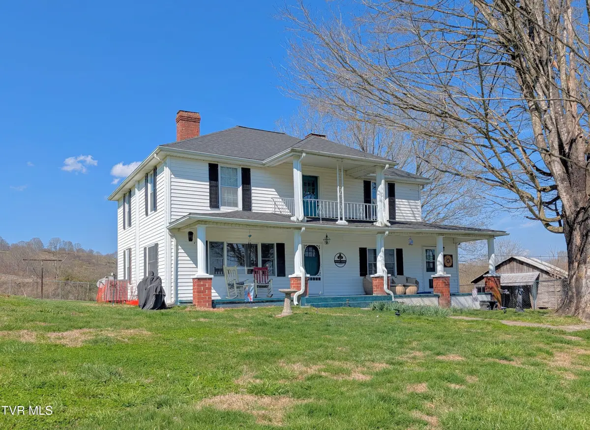 1421 Bishoptown Road, Duffield, VA 24244 - #1