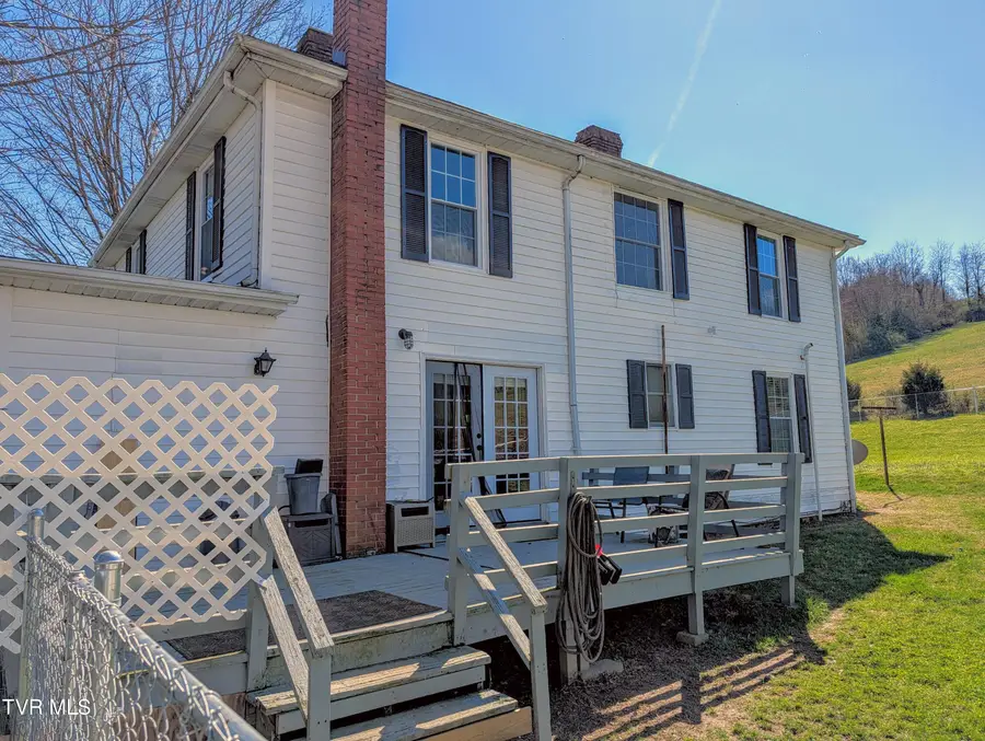 1421 Bishoptown Road, Duffield, VA 24244 - #3