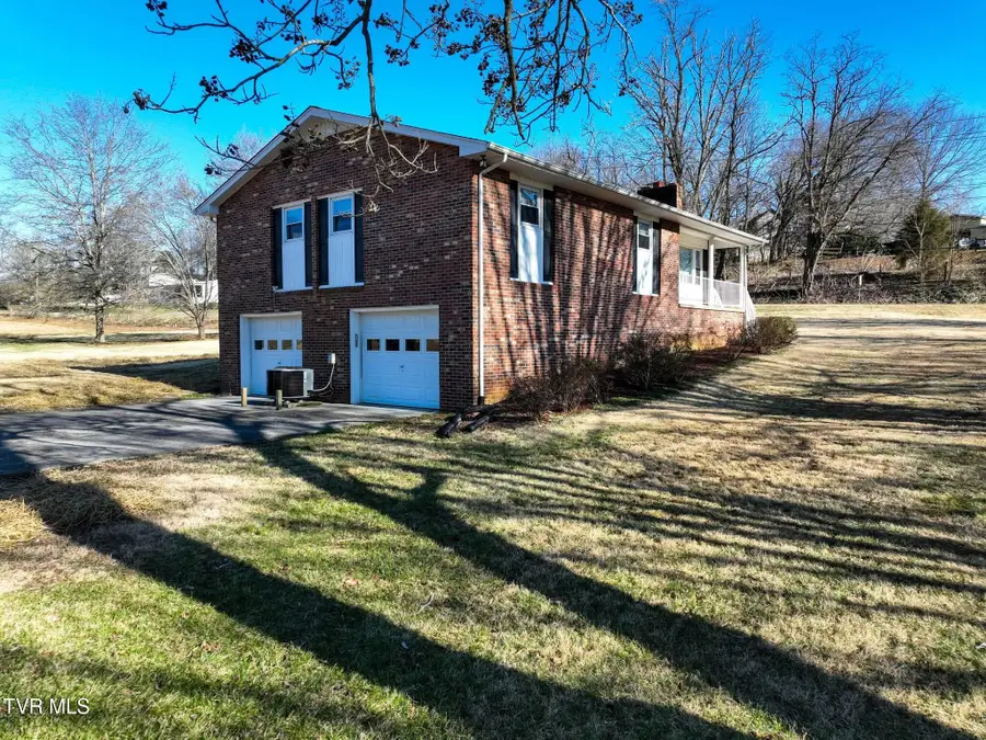 1735 Big Hollow Road, Blountville, TN 37617 - #2