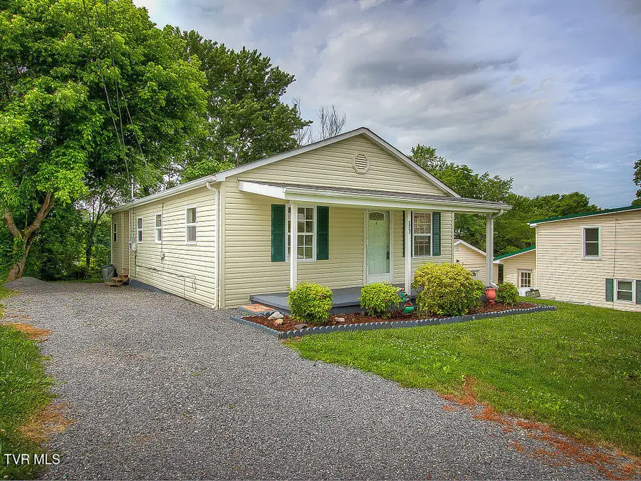 138 Grandview Street, Church Hill, TN 37642 - #2