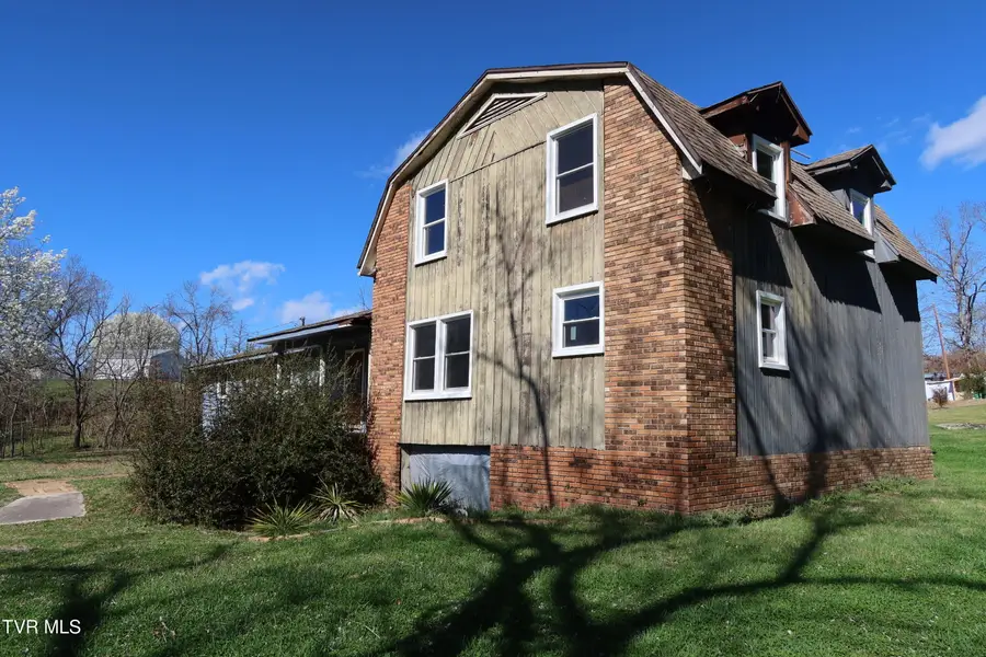 3232 Wil Rho Circle, Kingsport, TN 37660 - #3