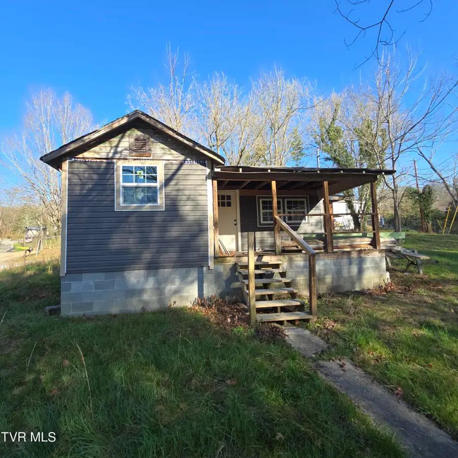 2204 Vincent Lane, Kingsport, TN 37660 - #2