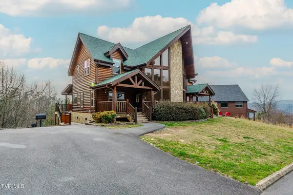 3329 Grouse Ridge Lane, Sevierville, TN 37862