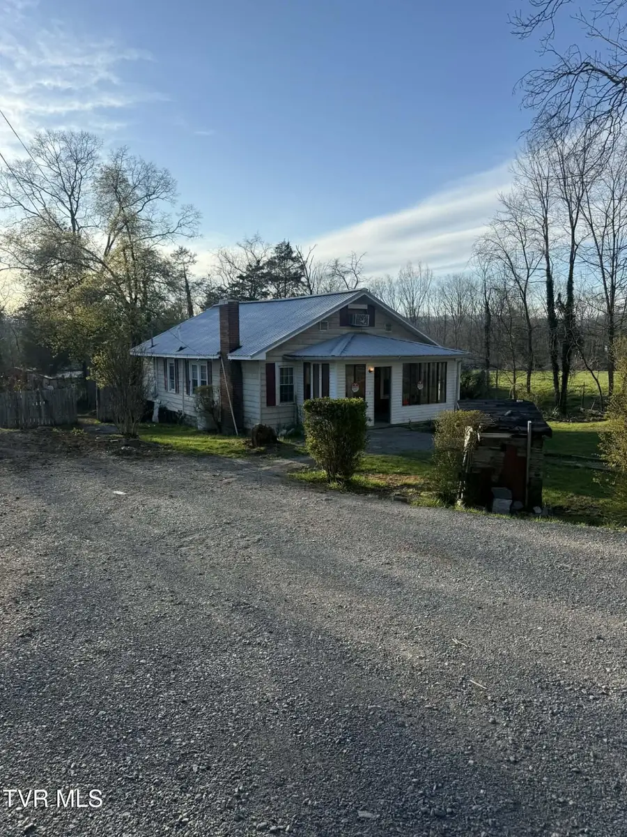 805 Elk Knob Road, Pennington Gap, VA 24277 - #2