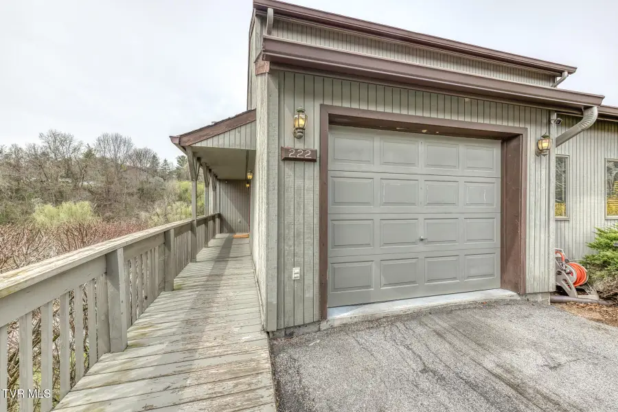 222 Willowbend Court, Kingsport, TN 37660 - #2