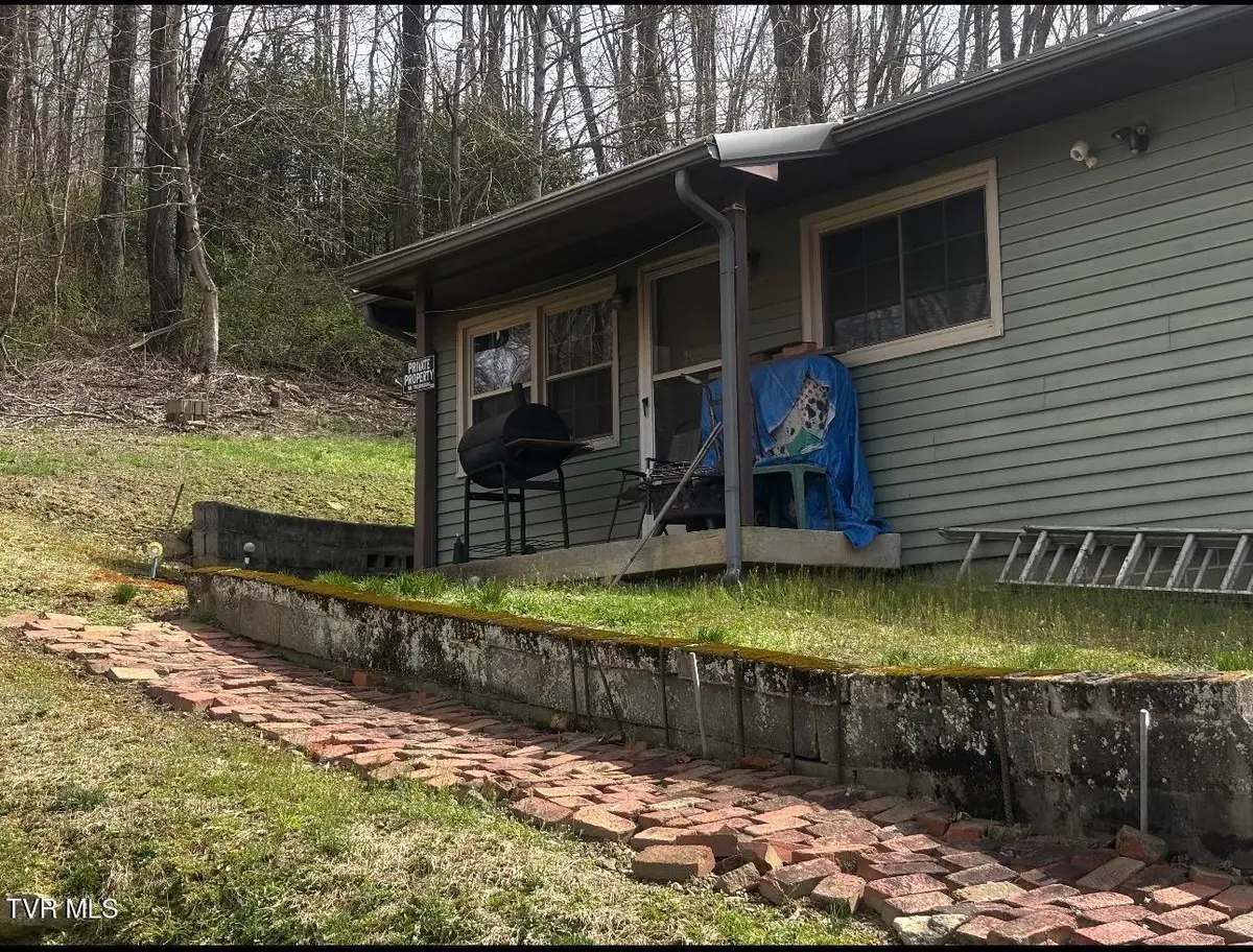 227 Fir Street, Appalachia, VA 24216 - #1