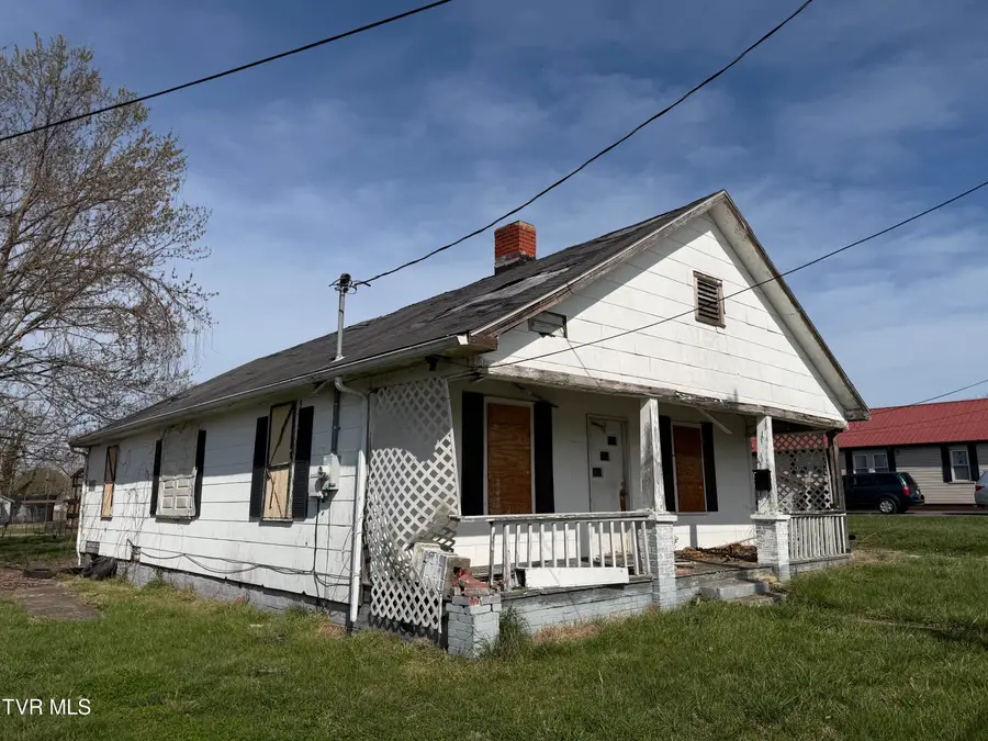 2104 Berry Street, Kingsport, TN 37664 - #3