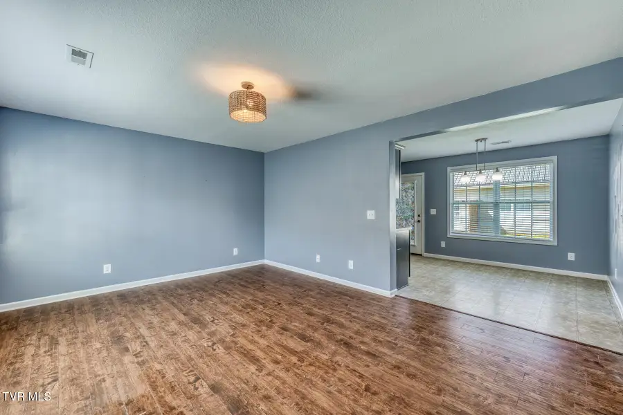 396 Jonesboro Road # 25-F, Piney Flats, TN 37686 - #3