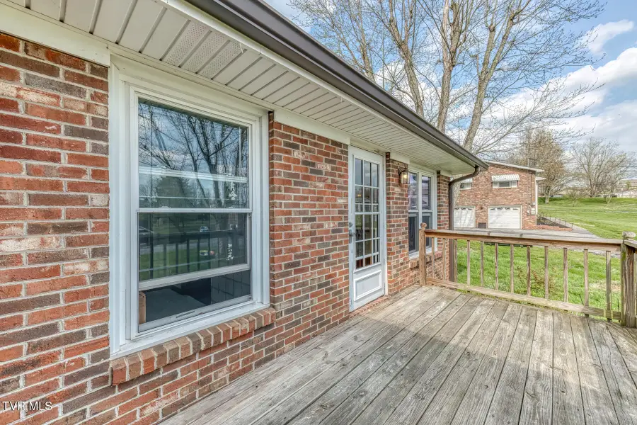 220 Hillsboro Drive, Bristol, TN 37620 - #3